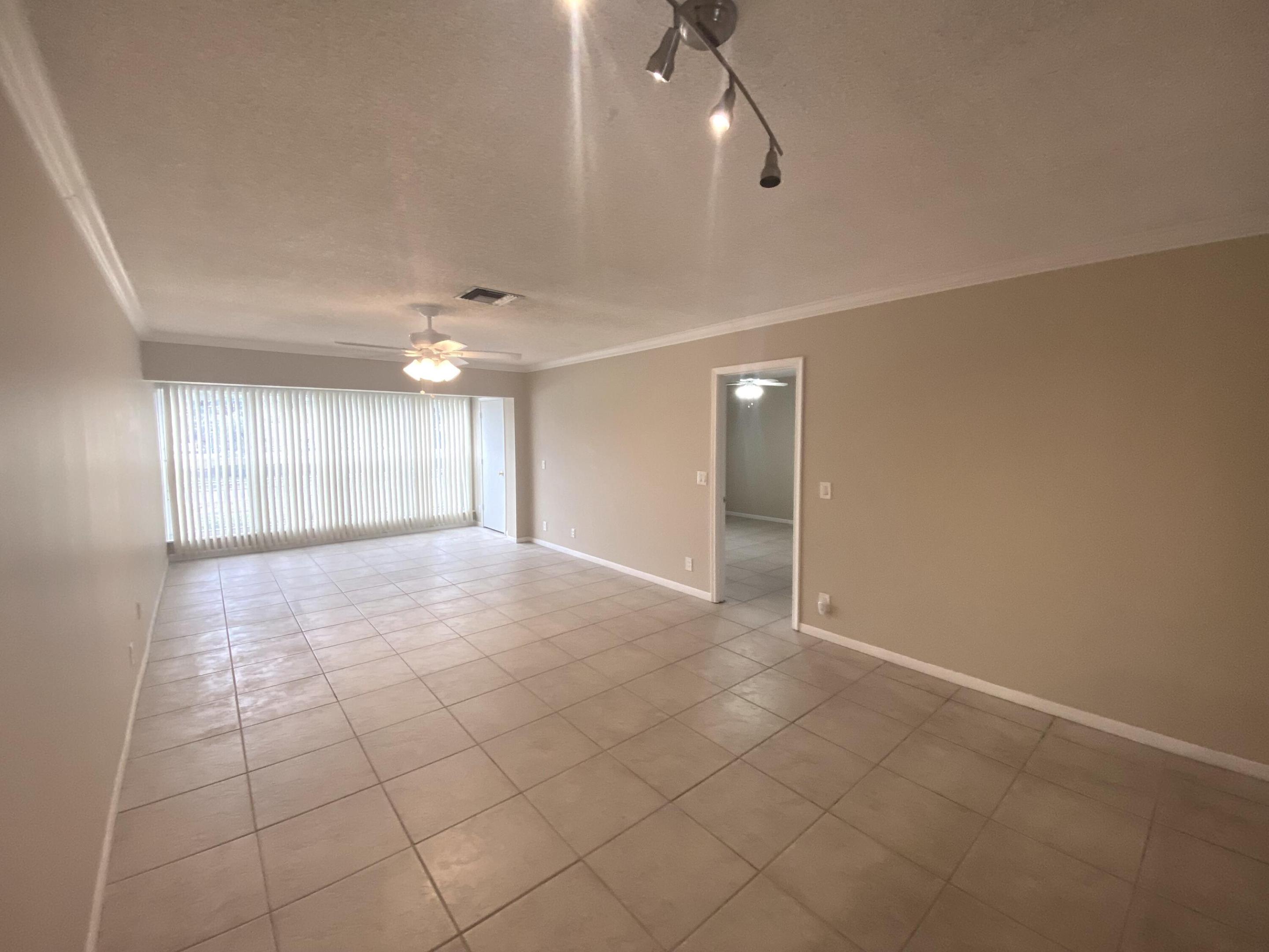 2500 Black Olive Boulevard 202
