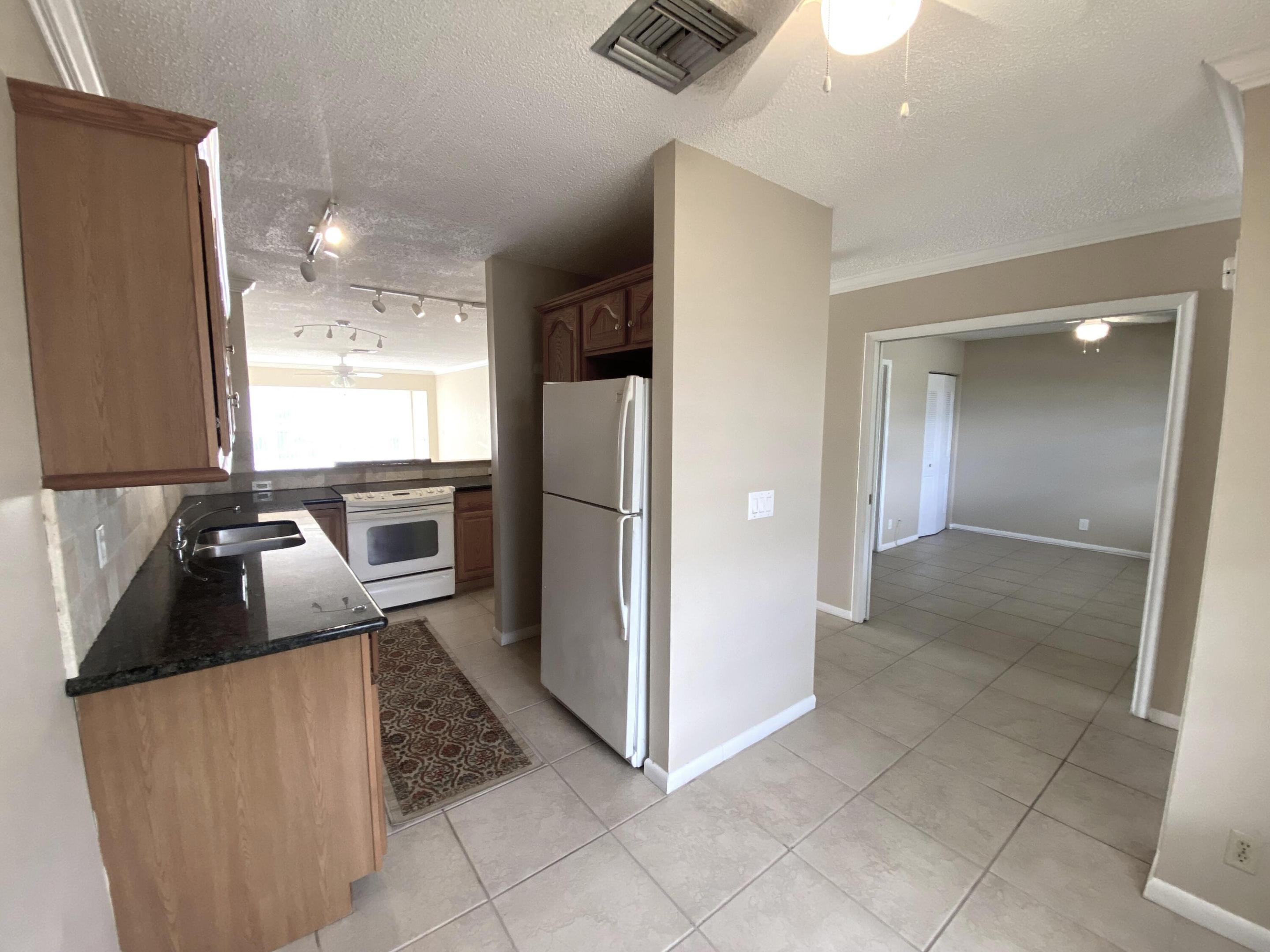 2500 Black Olive Boulevard 202