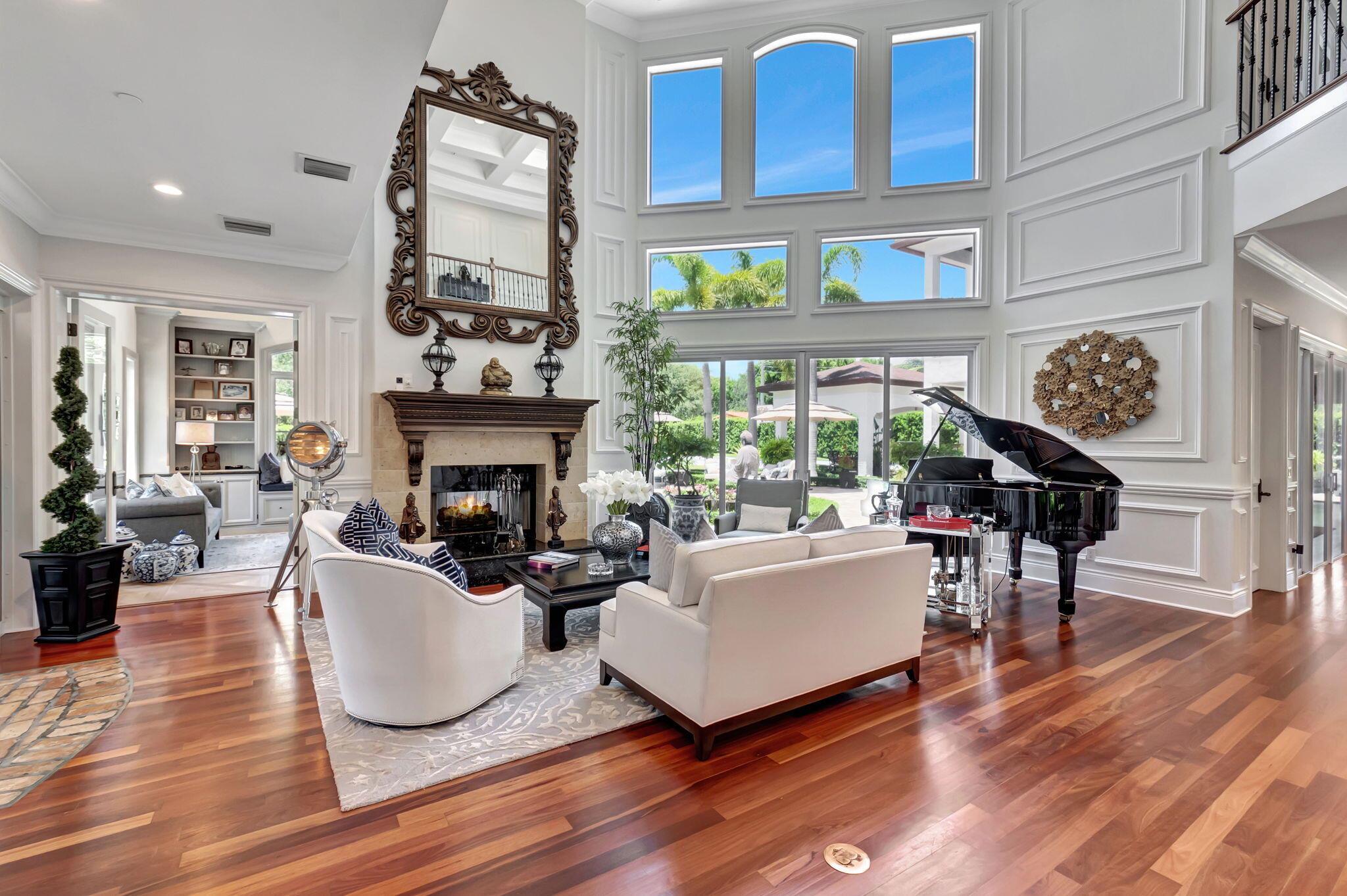 285 NW 6th Street