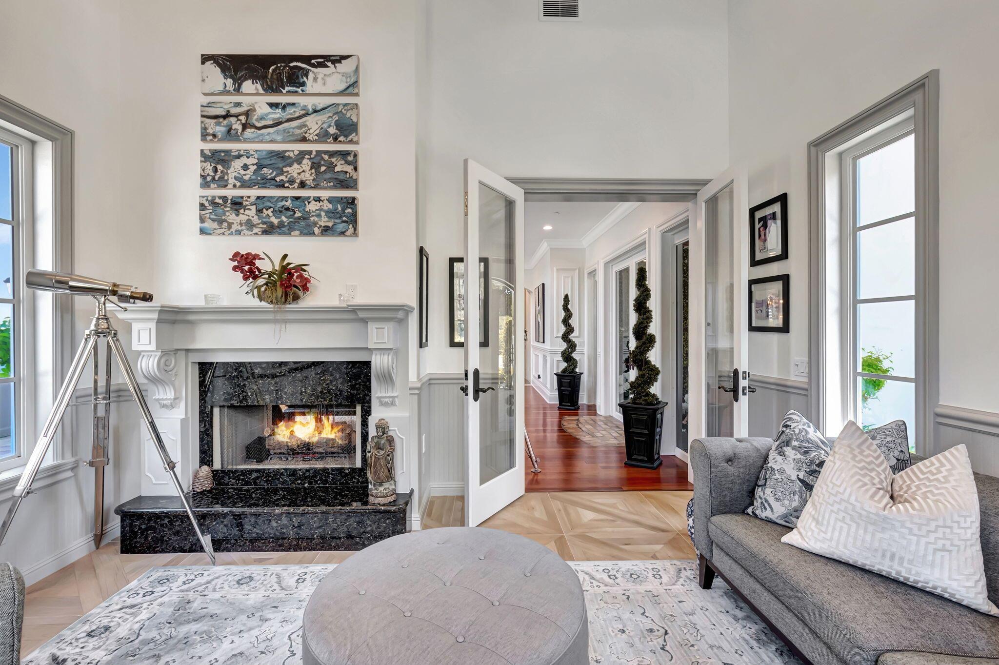 285 NW 6th Street