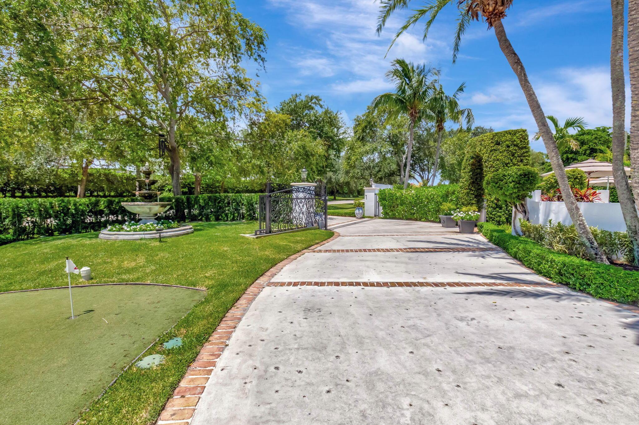 285 NW 6th Street
