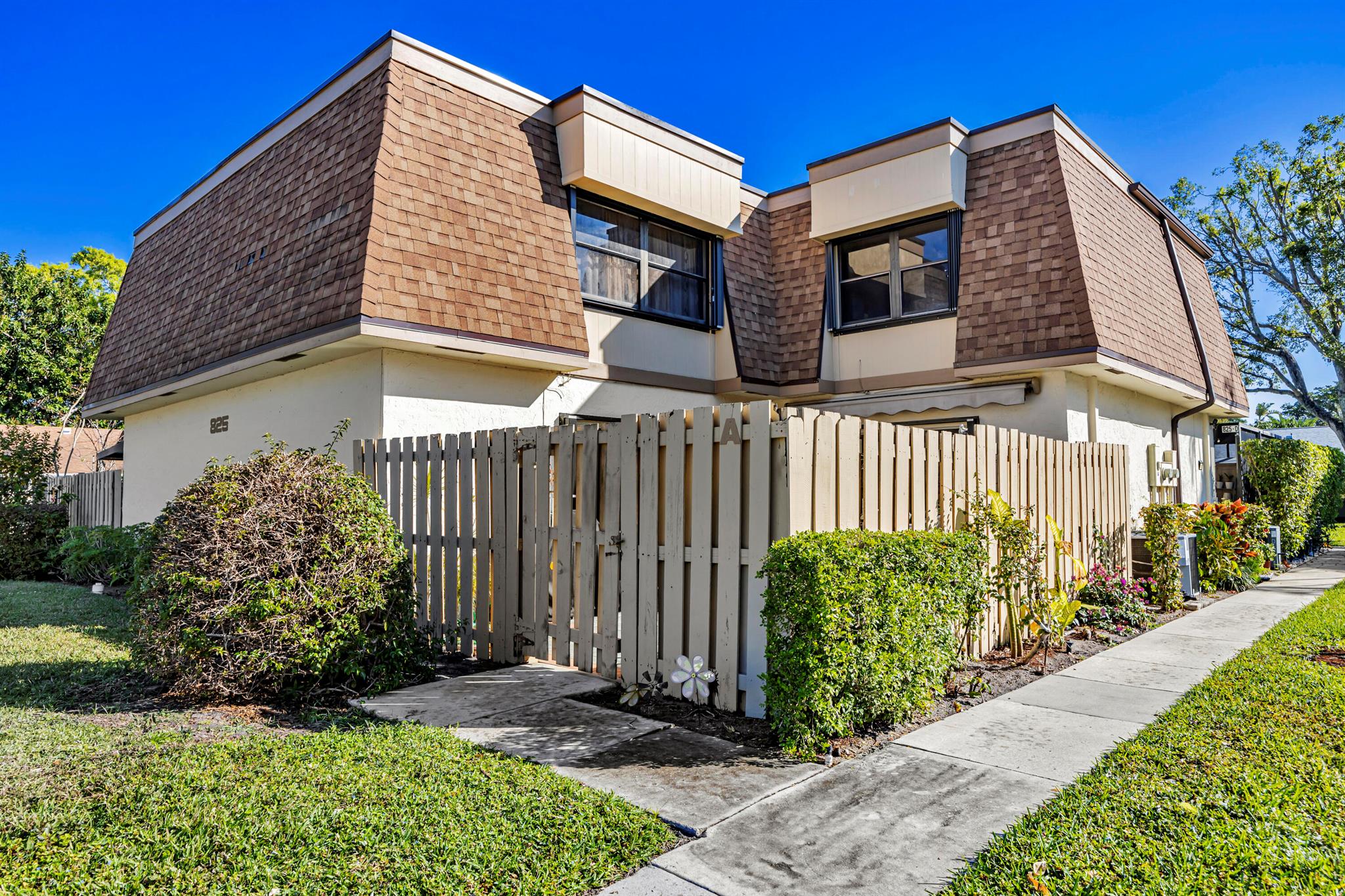 825 NW 30th Avenue A