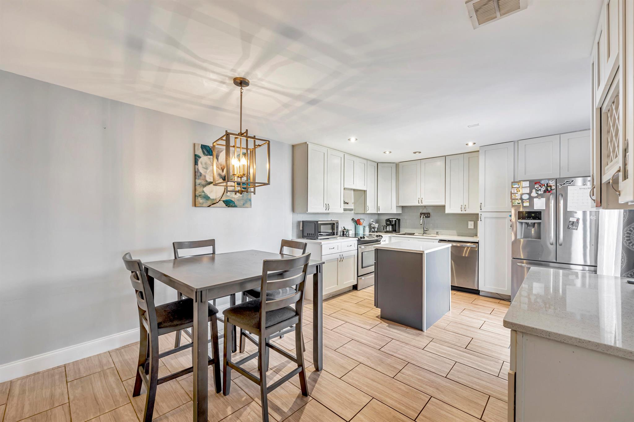 825 NW 30th Avenue A