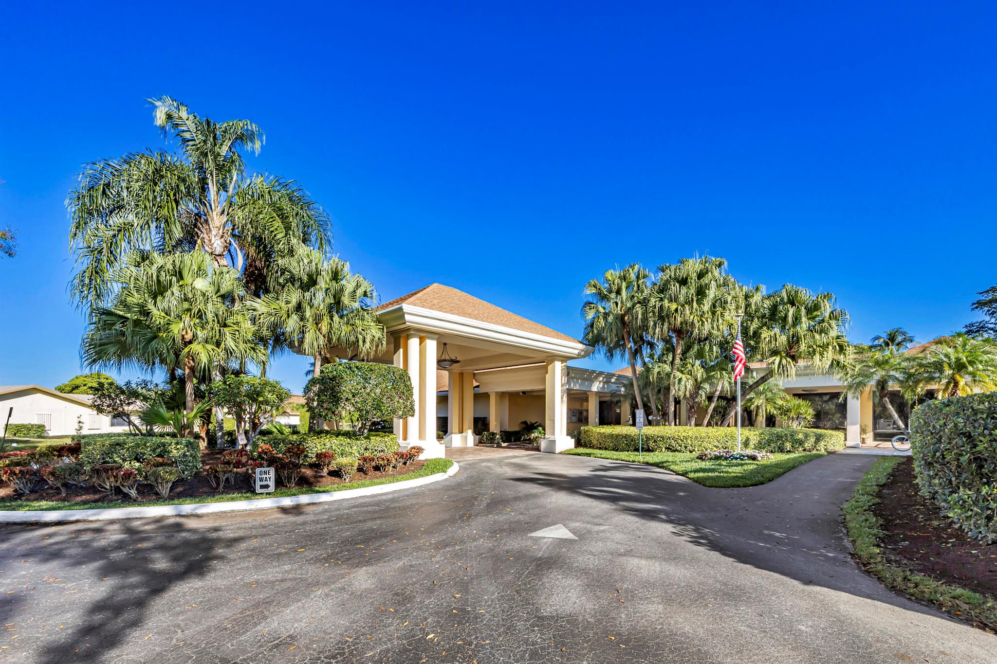 825 NW 30th Avenue A