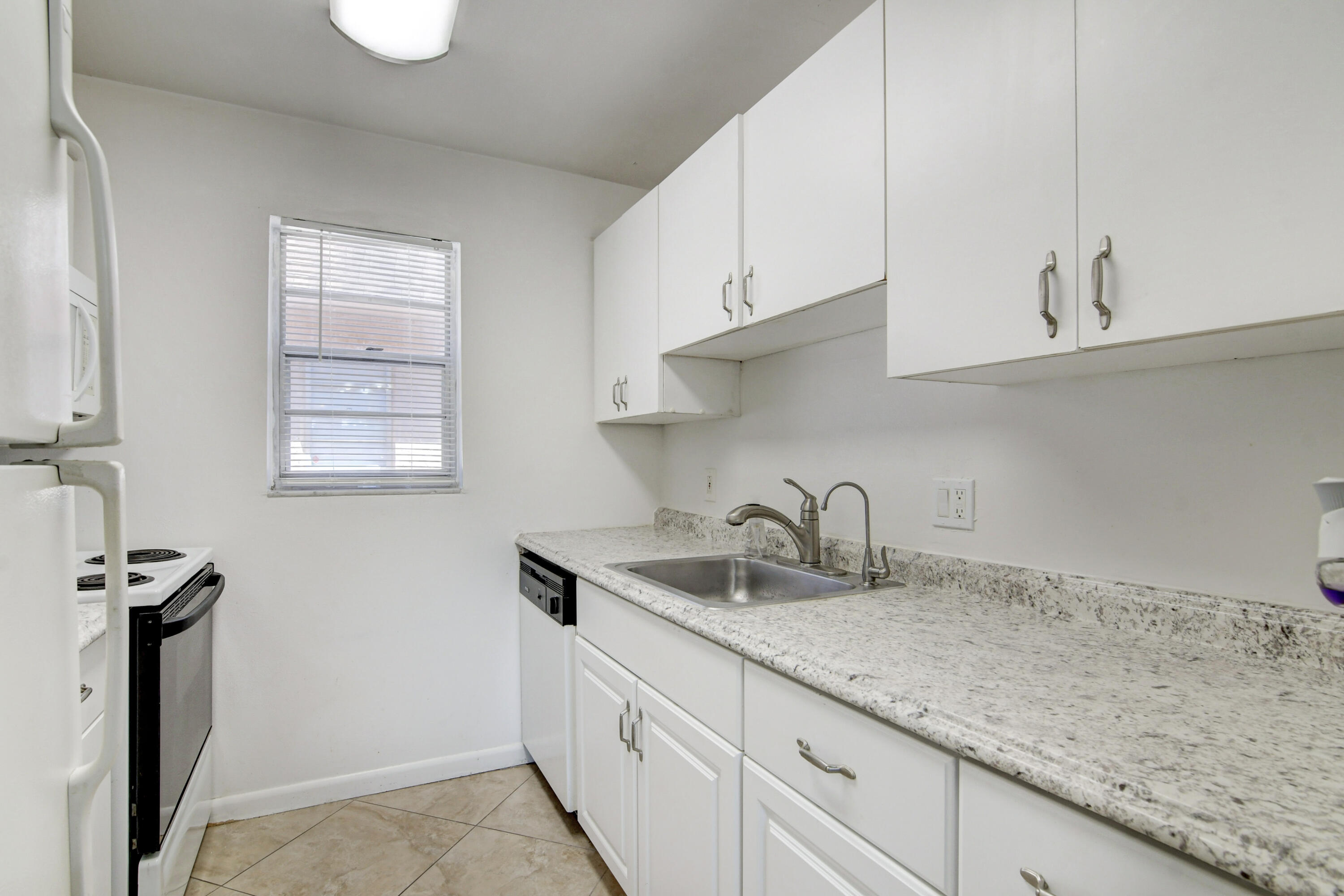 600 SW 2nd Avenue 240
