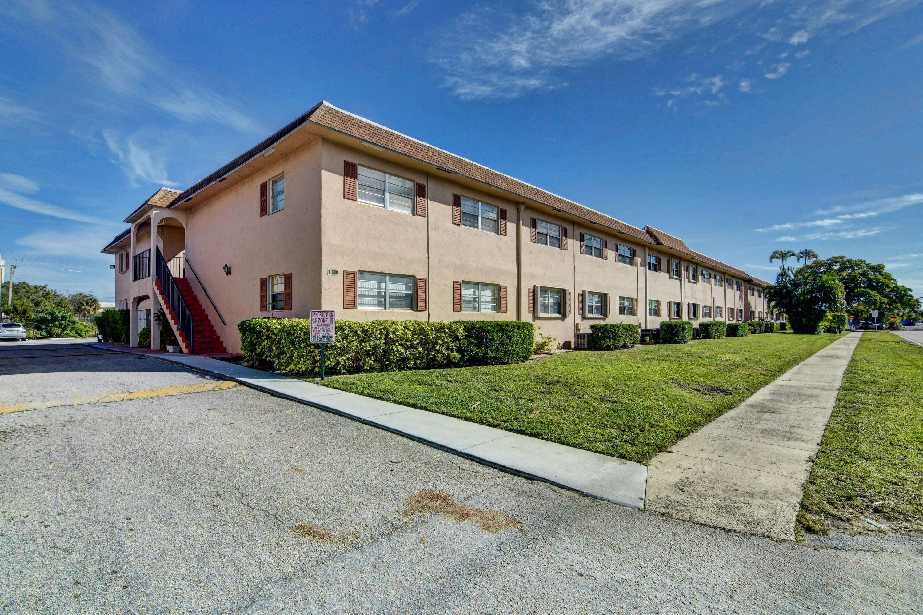 600 SW 2nd Avenue 240