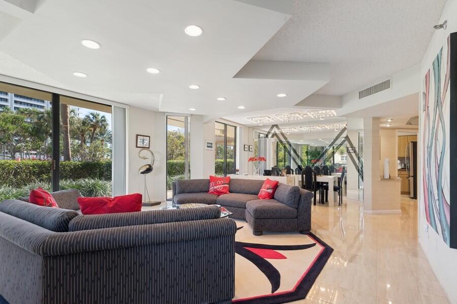 1401 S Ocean Boulevard 110