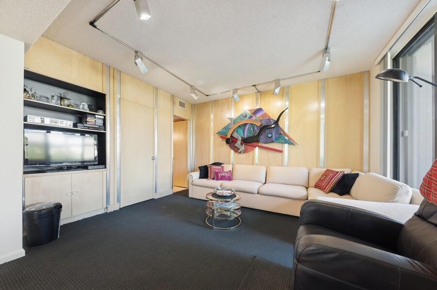 1401 S Ocean Boulevard 110