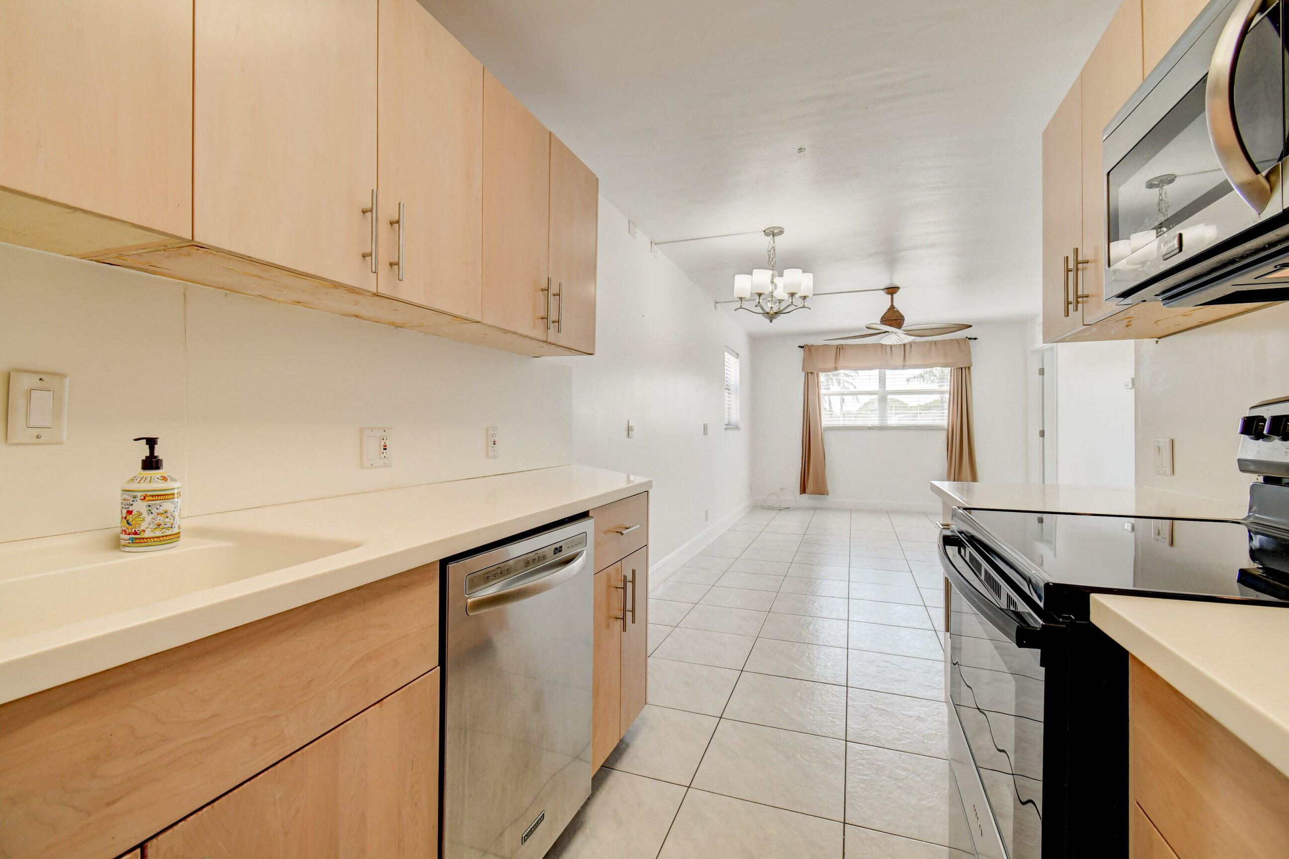 550 SW 2nd Avenue 132