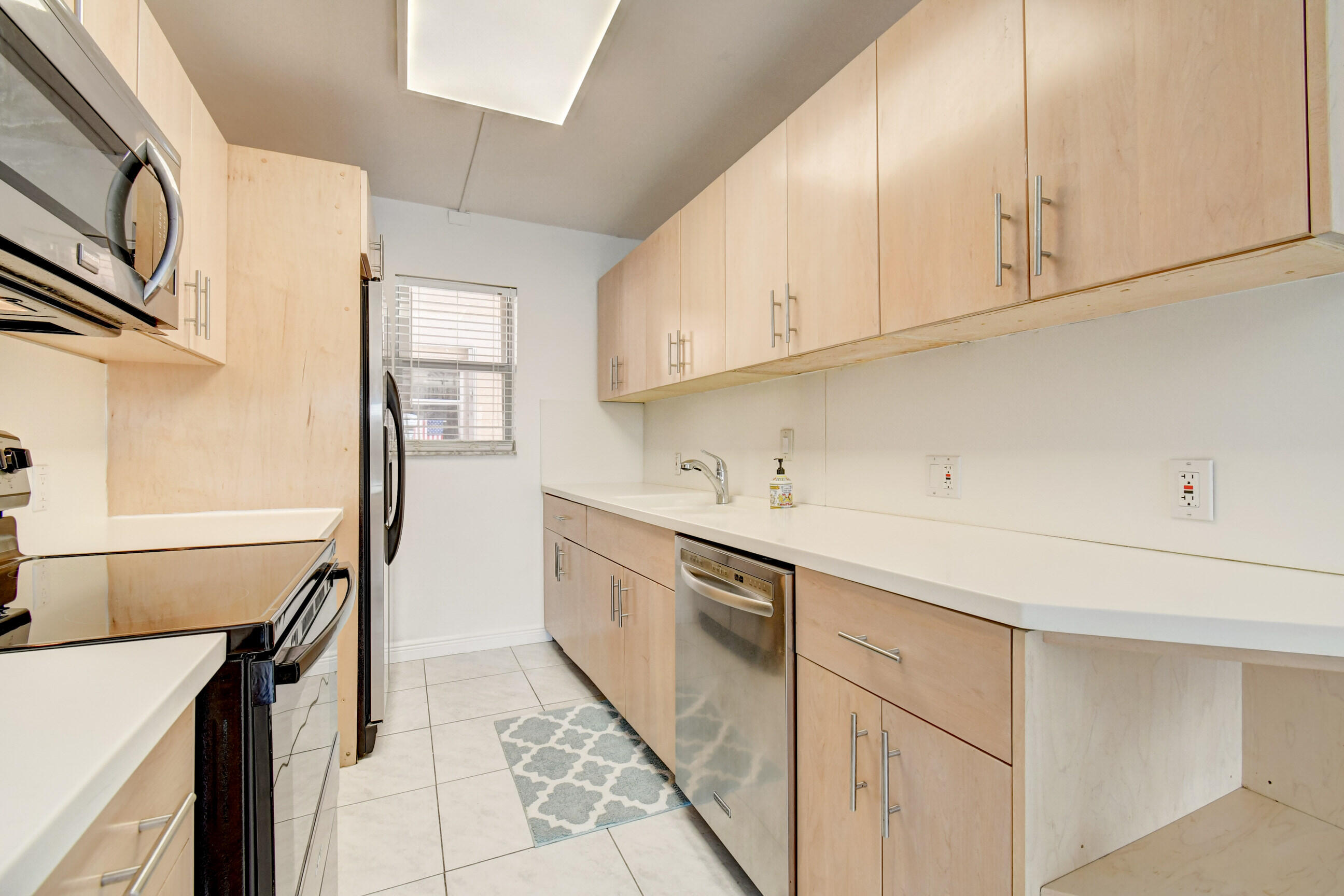 550 SW 2nd Avenue 132