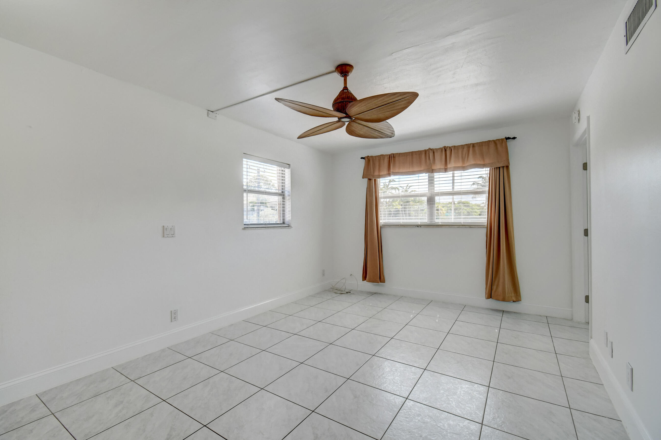 550 SW 2nd Avenue 132