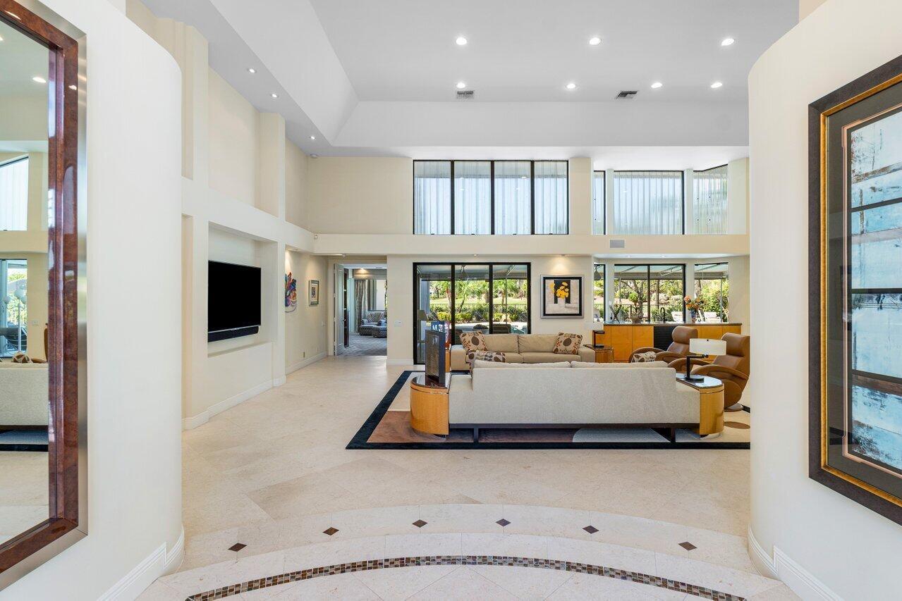 4627 Bocaire Boulevard