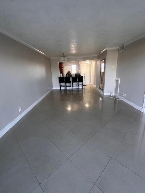 1101 Crystal Lake Drive 303