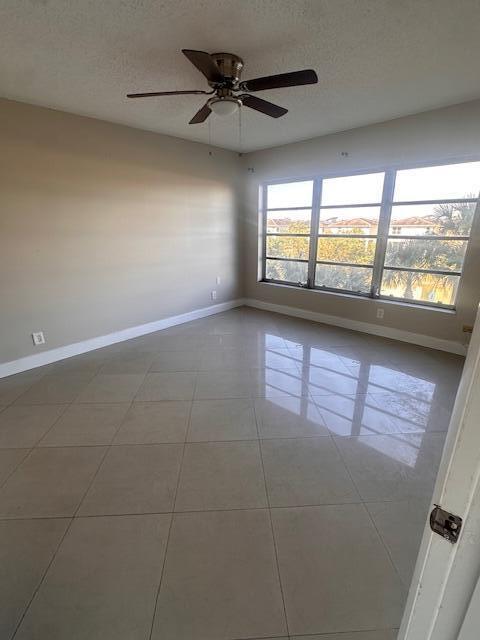 1101 Crystal Lake Drive 303