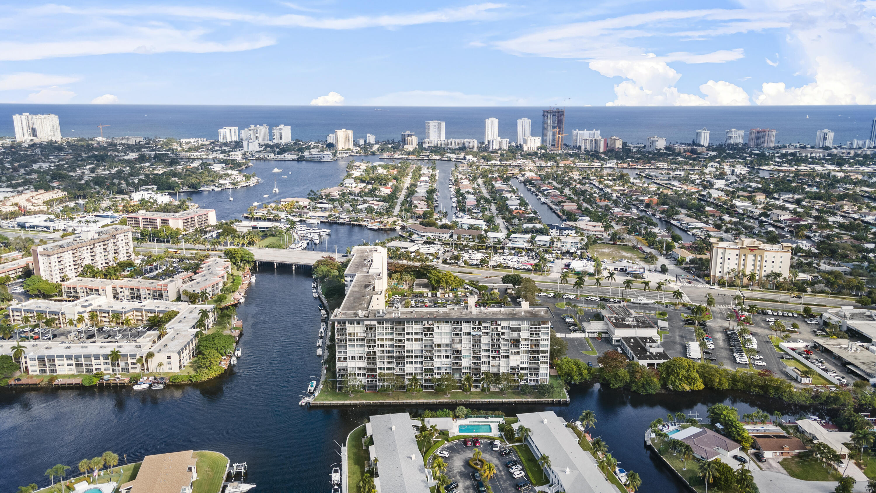 801 S Federal Highway 618