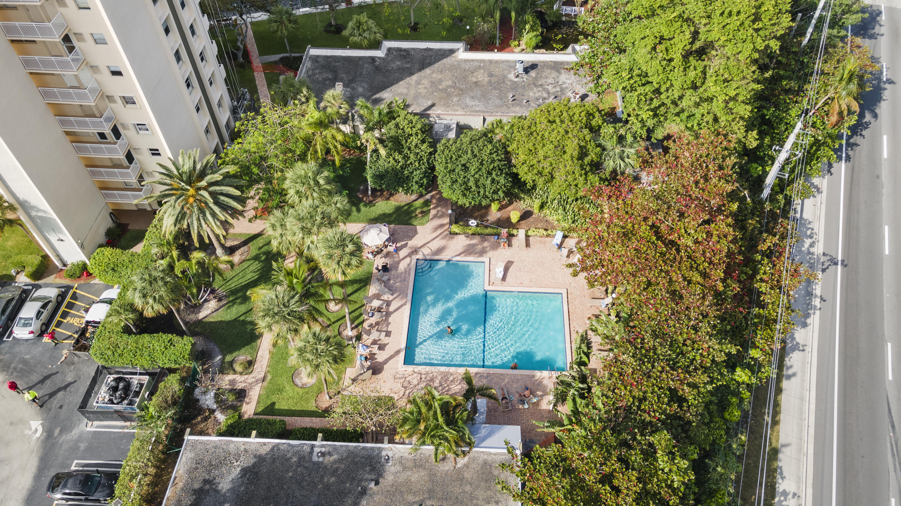 801 S Federal Highway 618