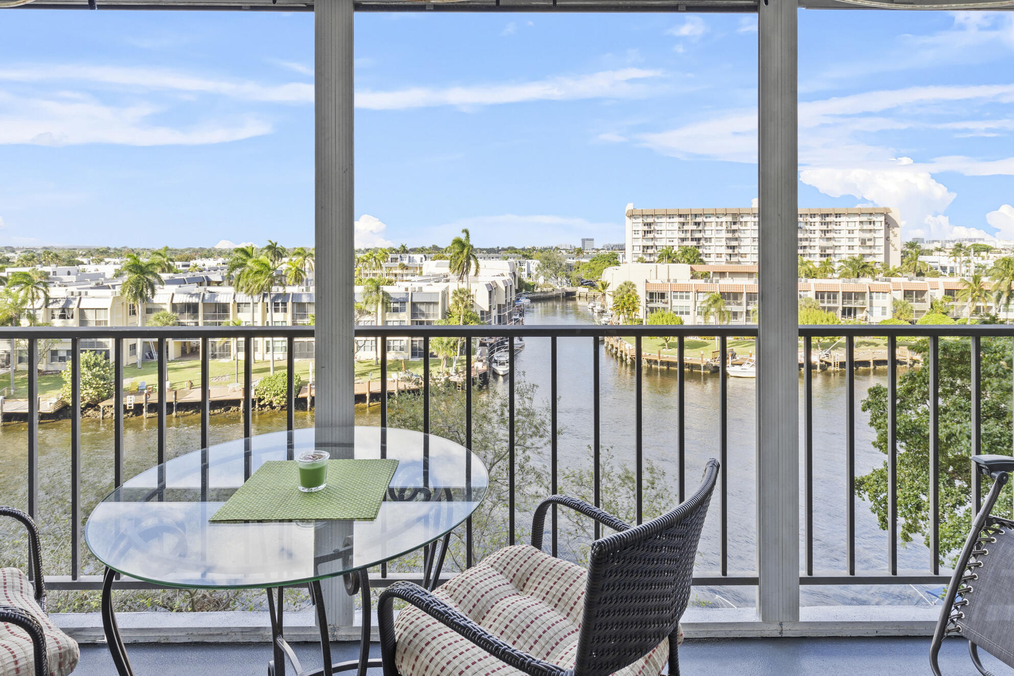 801 S Federal Highway 618