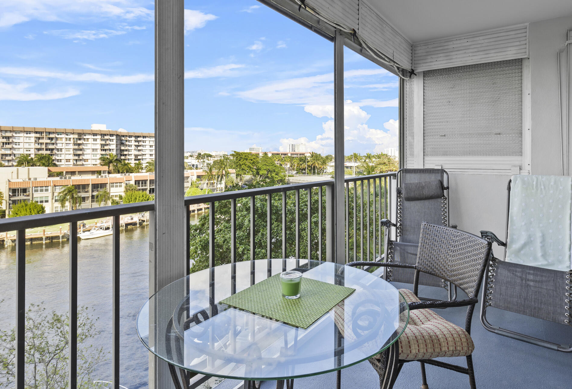 801 S Federal Highway 618