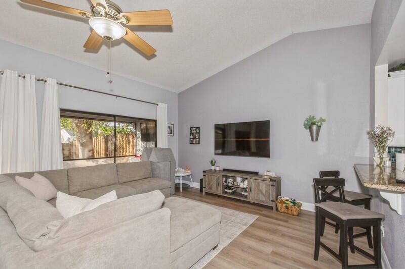 1060 NW 19th Terrace