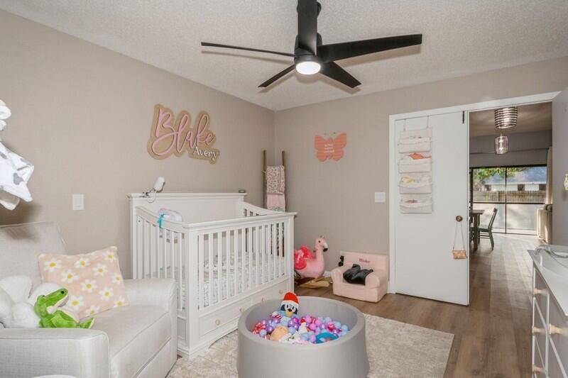 1060 NW 19th Terrace