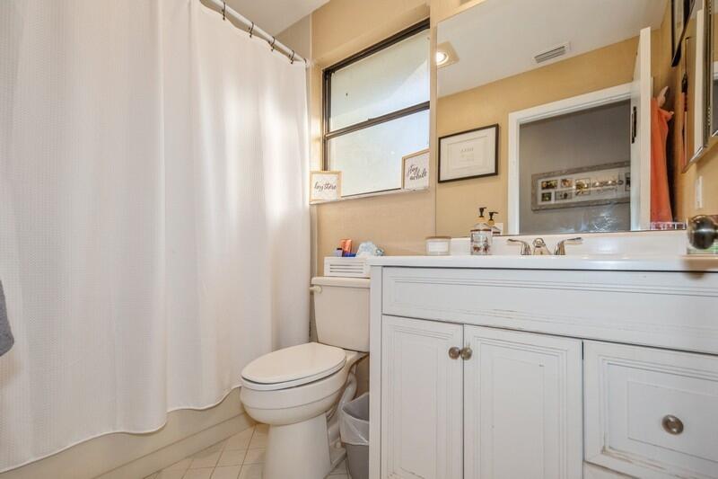1060 NW 19th Terrace