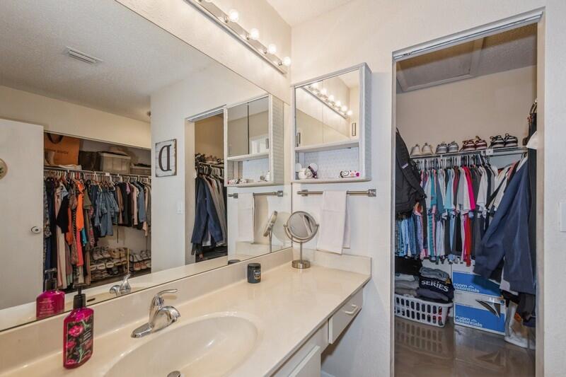 1060 NW 19th Terrace