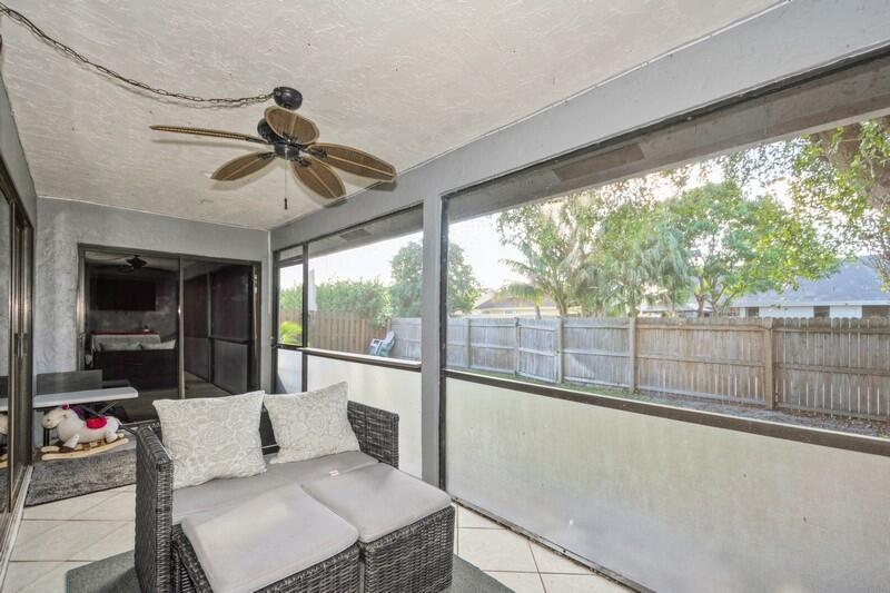 1060 NW 19th Terrace