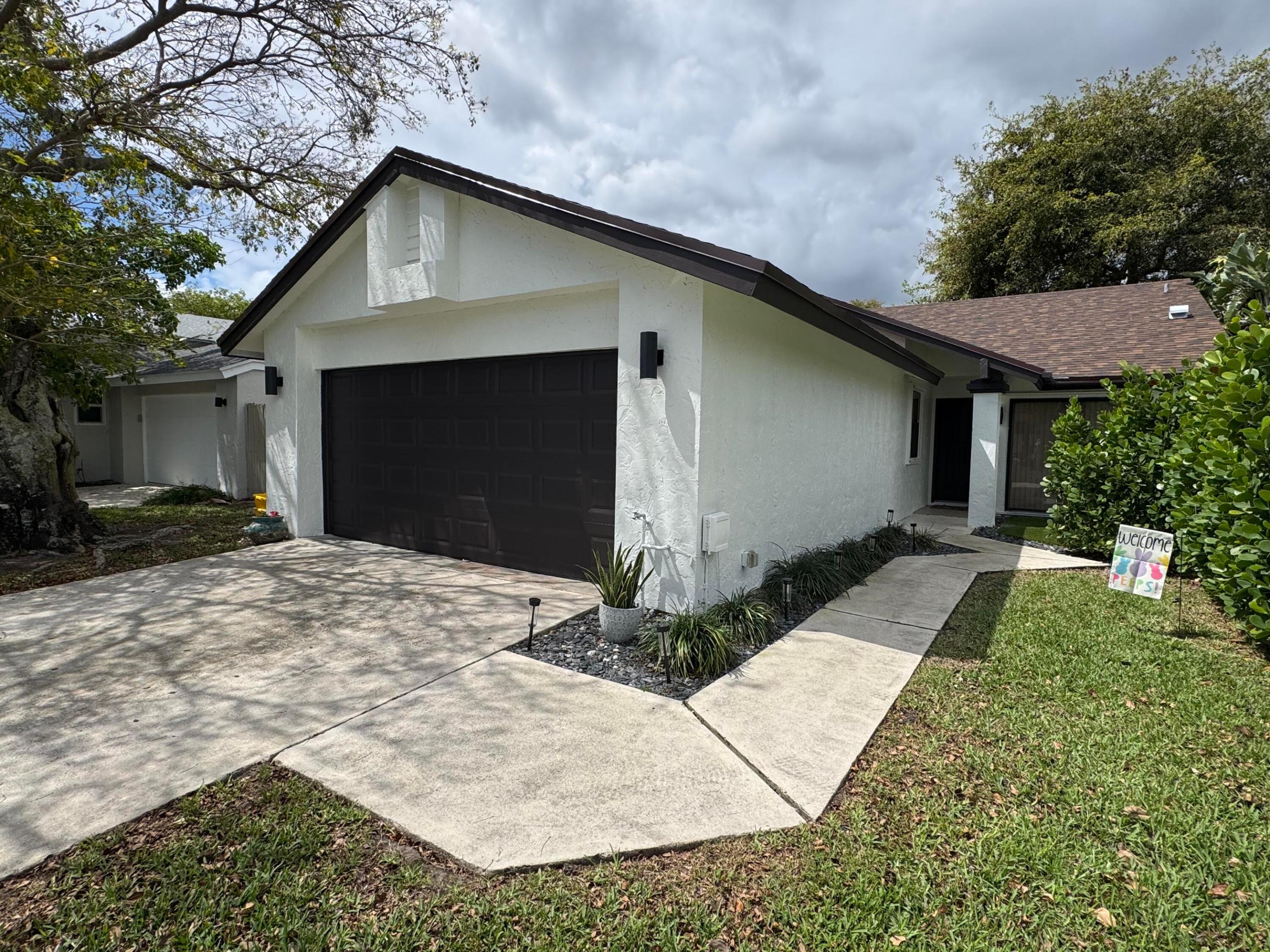 1060 NW 19th Terrace