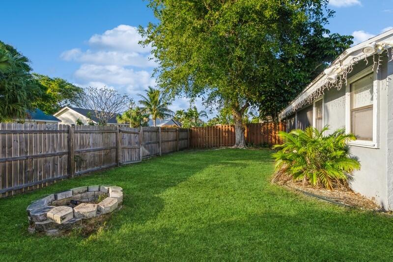 1060 NW 19th Terrace