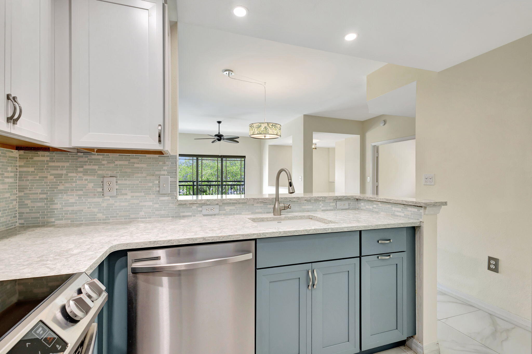 2809 Amalei Drive 101