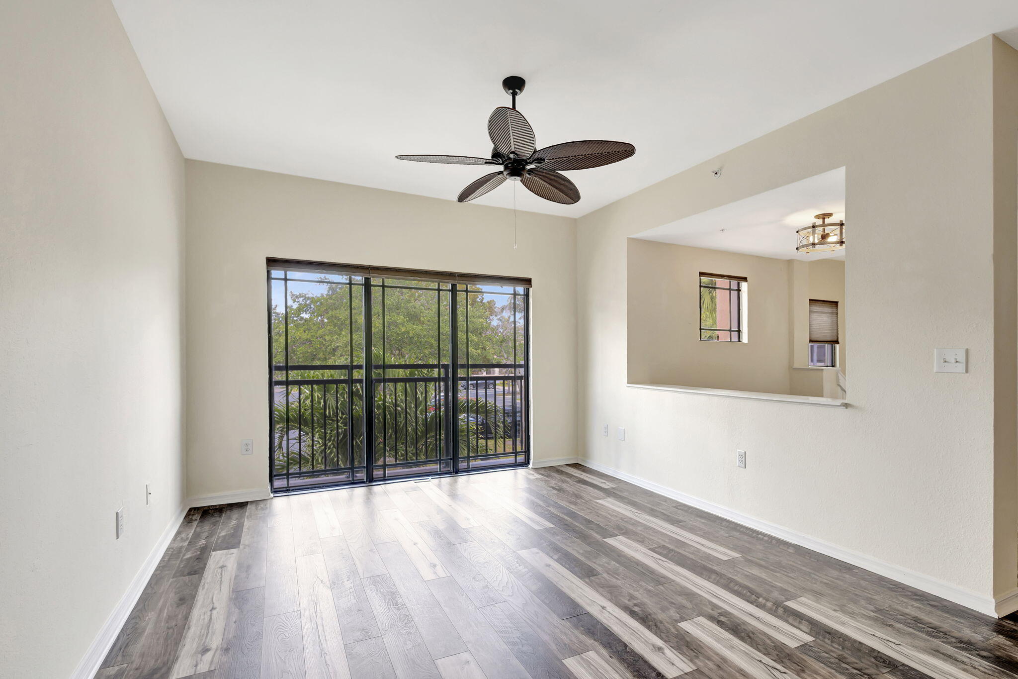 2809 Amalei Drive 101