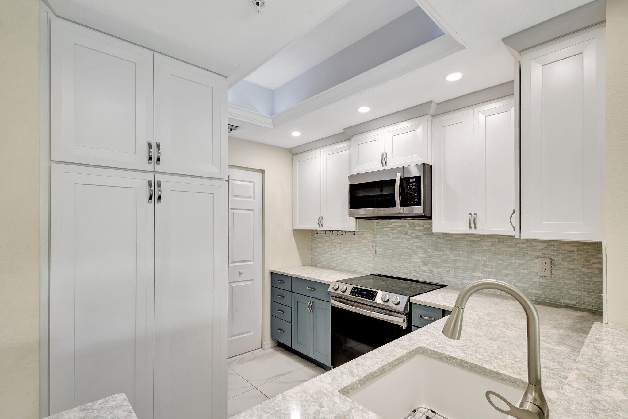 2809 Amalei Drive 101