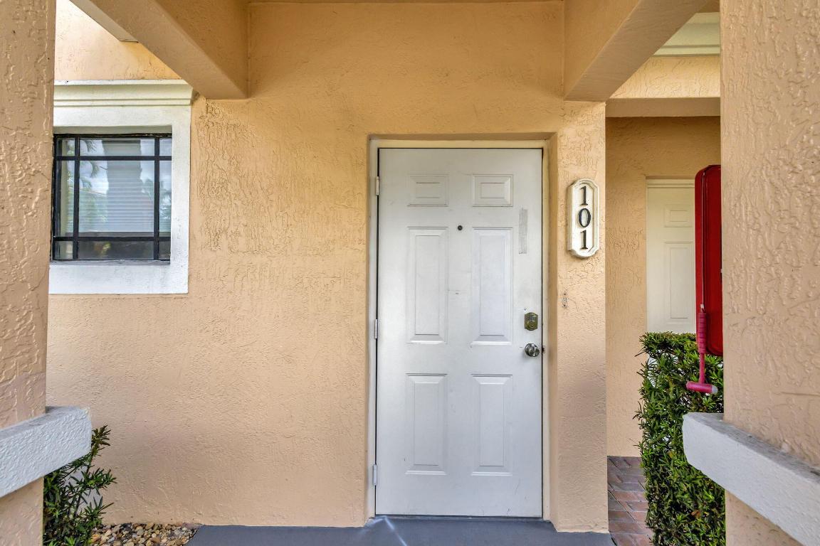 2809 Amalei Drive 101