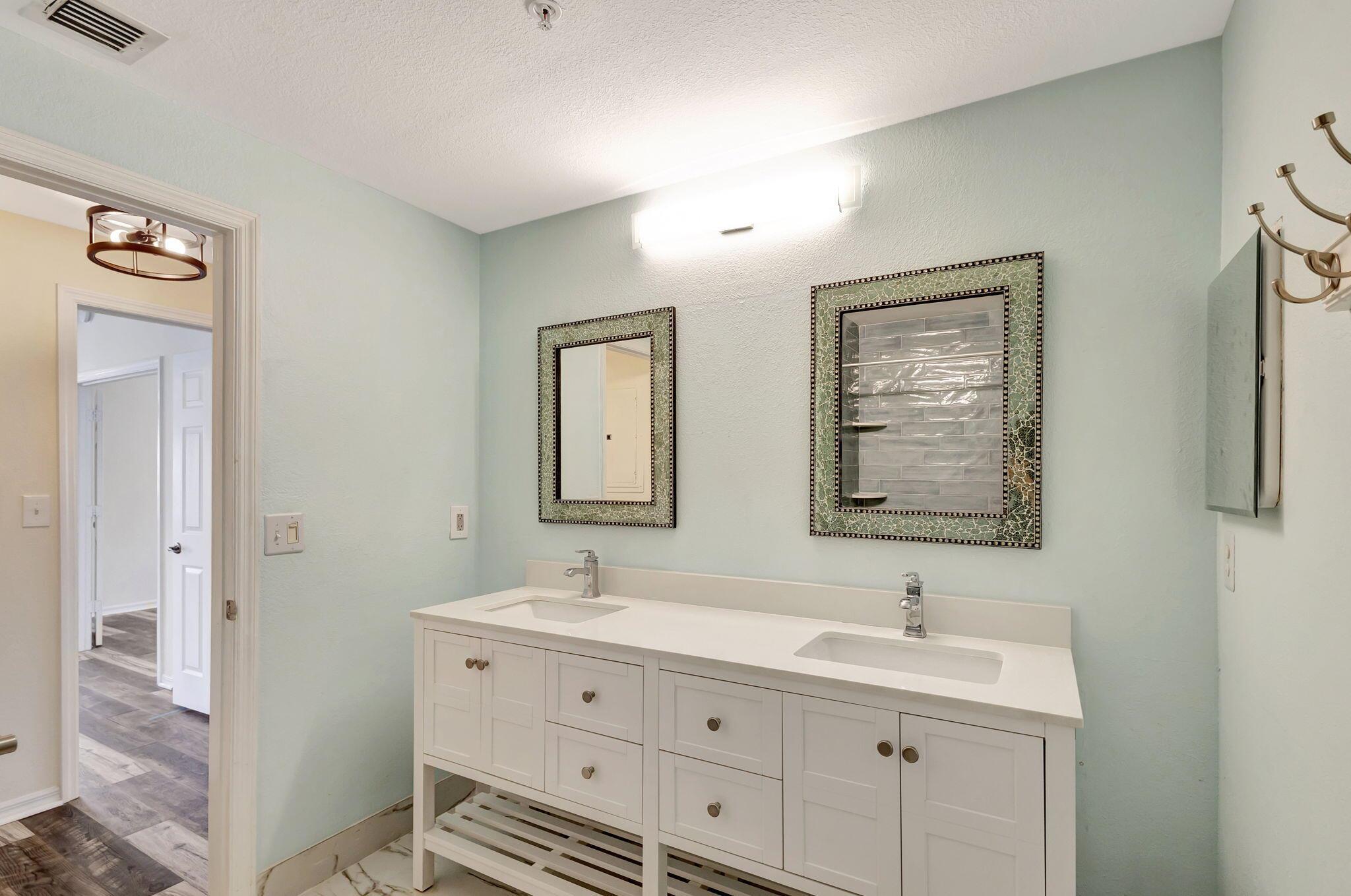 2809 Amalei Drive 101