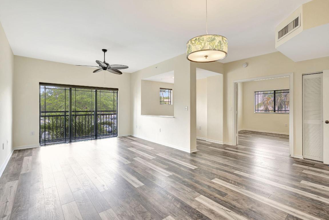 2809 Amalei Drive 101