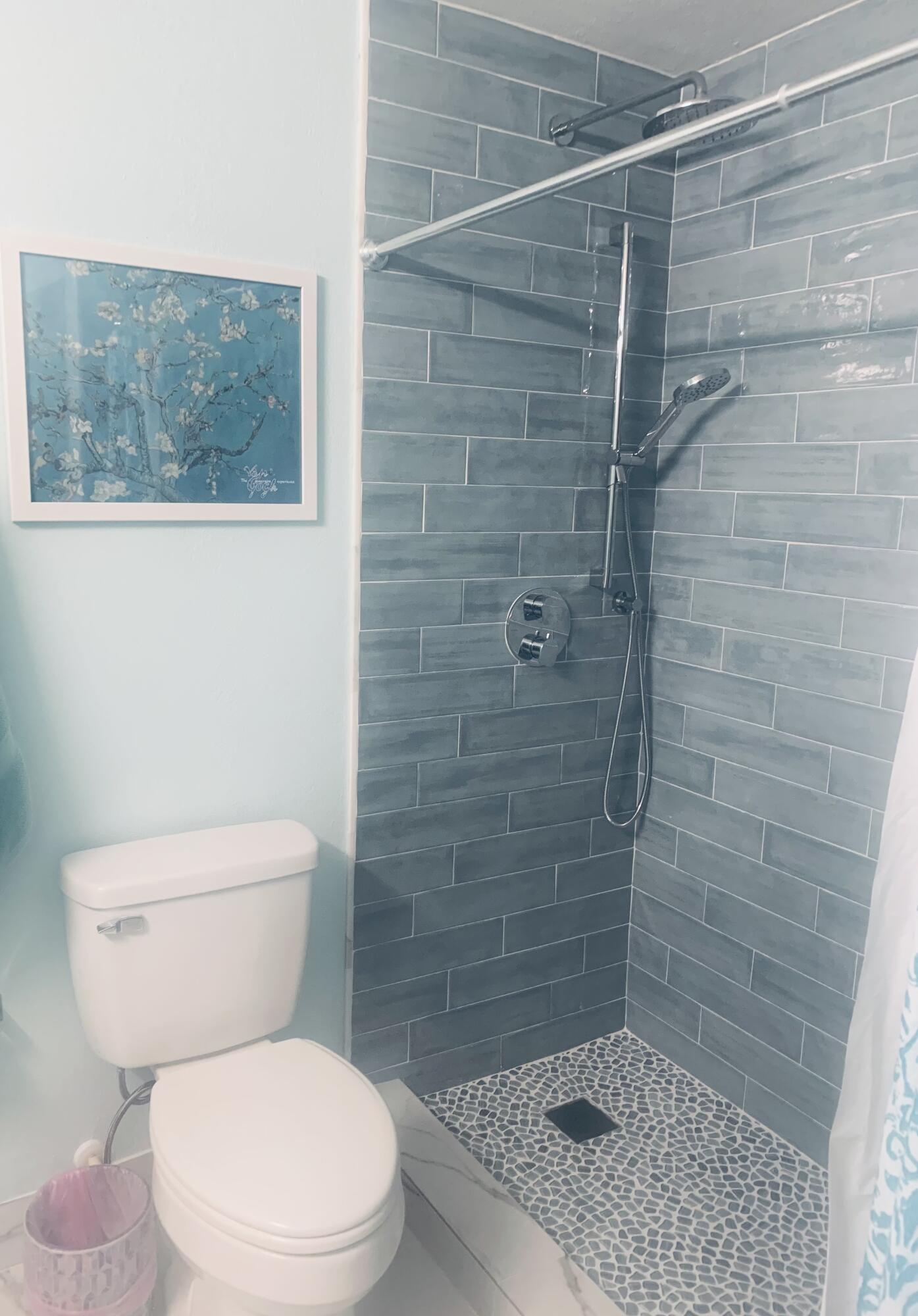 2809 Amalei Drive 101