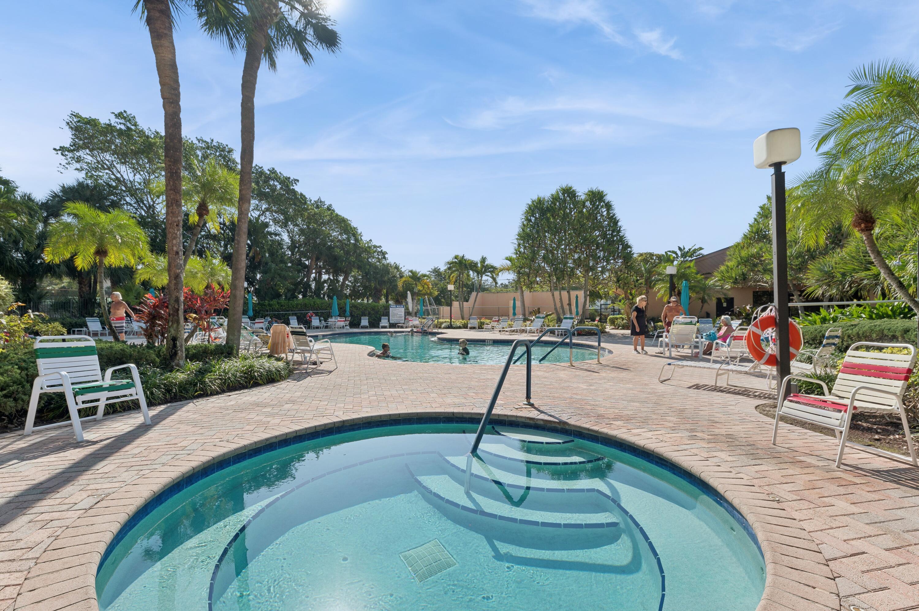 2455 Lindell Boulevard 3302