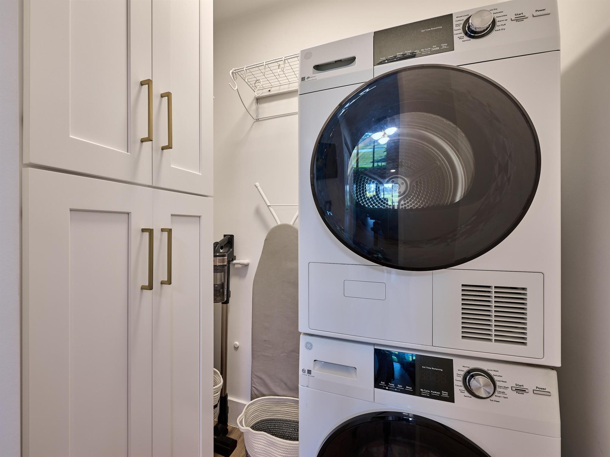 8206 Casa Del Lago 23-A