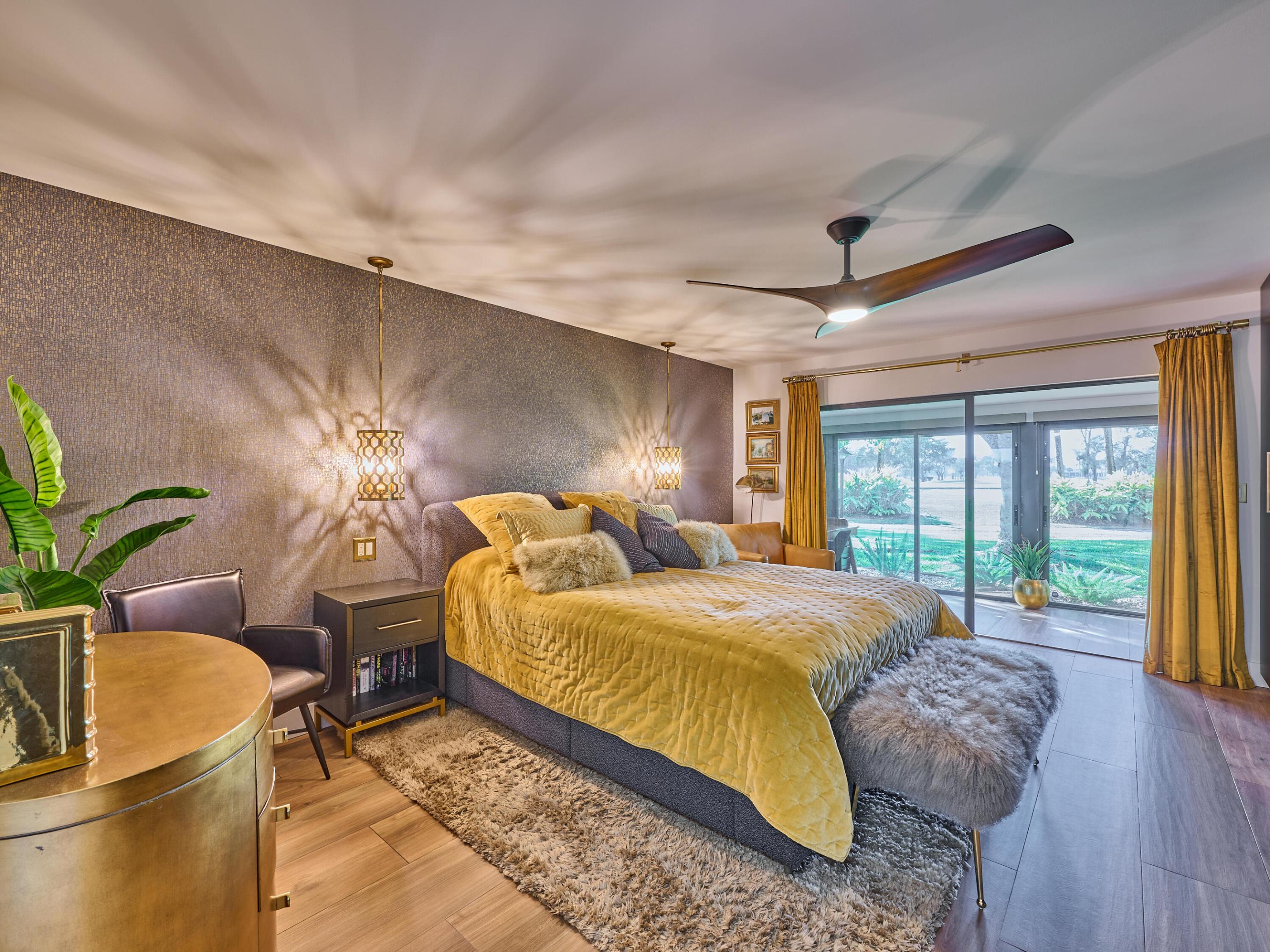 8206 Casa Del Lago 23-A
