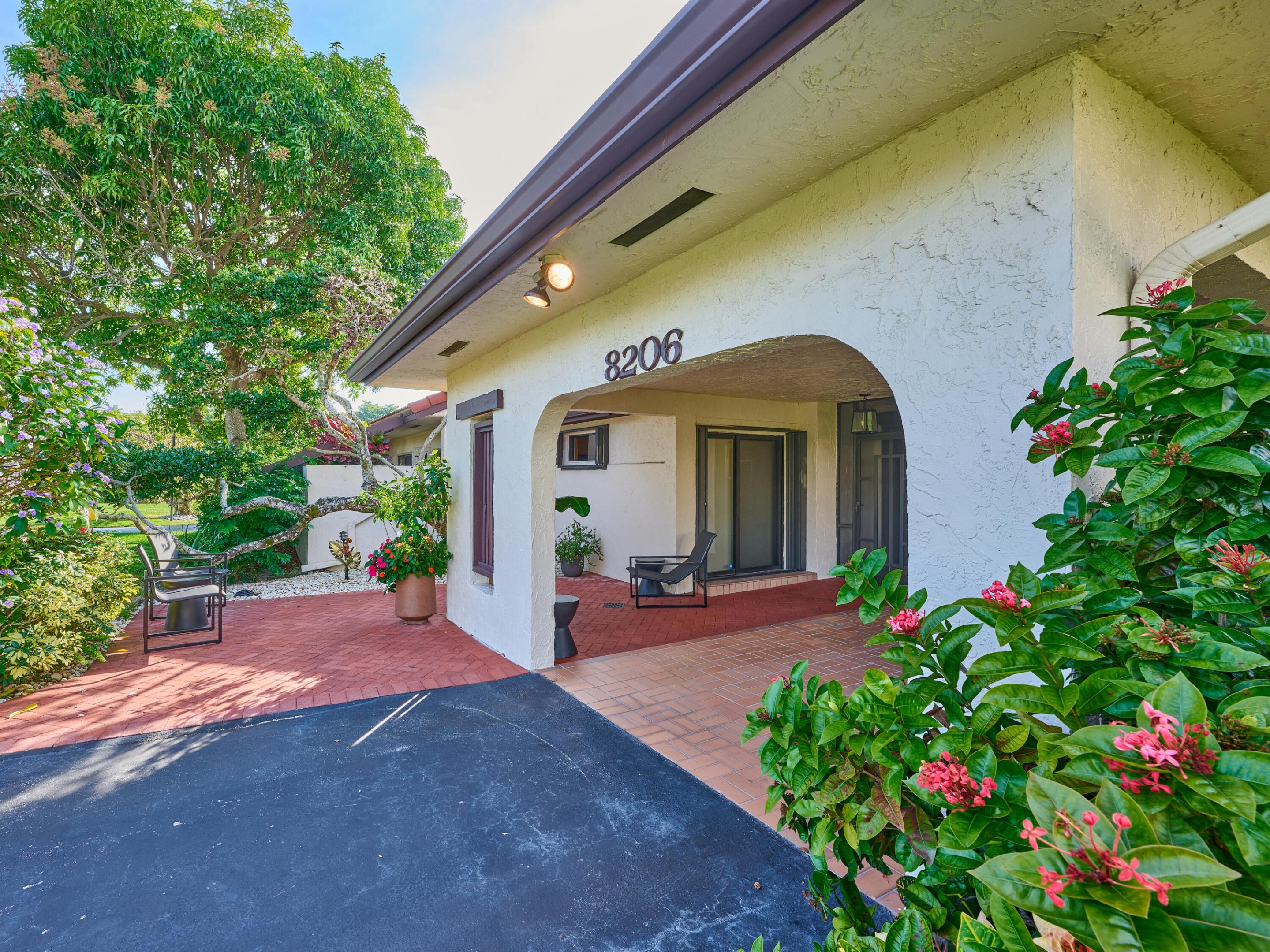 8206 Casa Del Lago 23-A