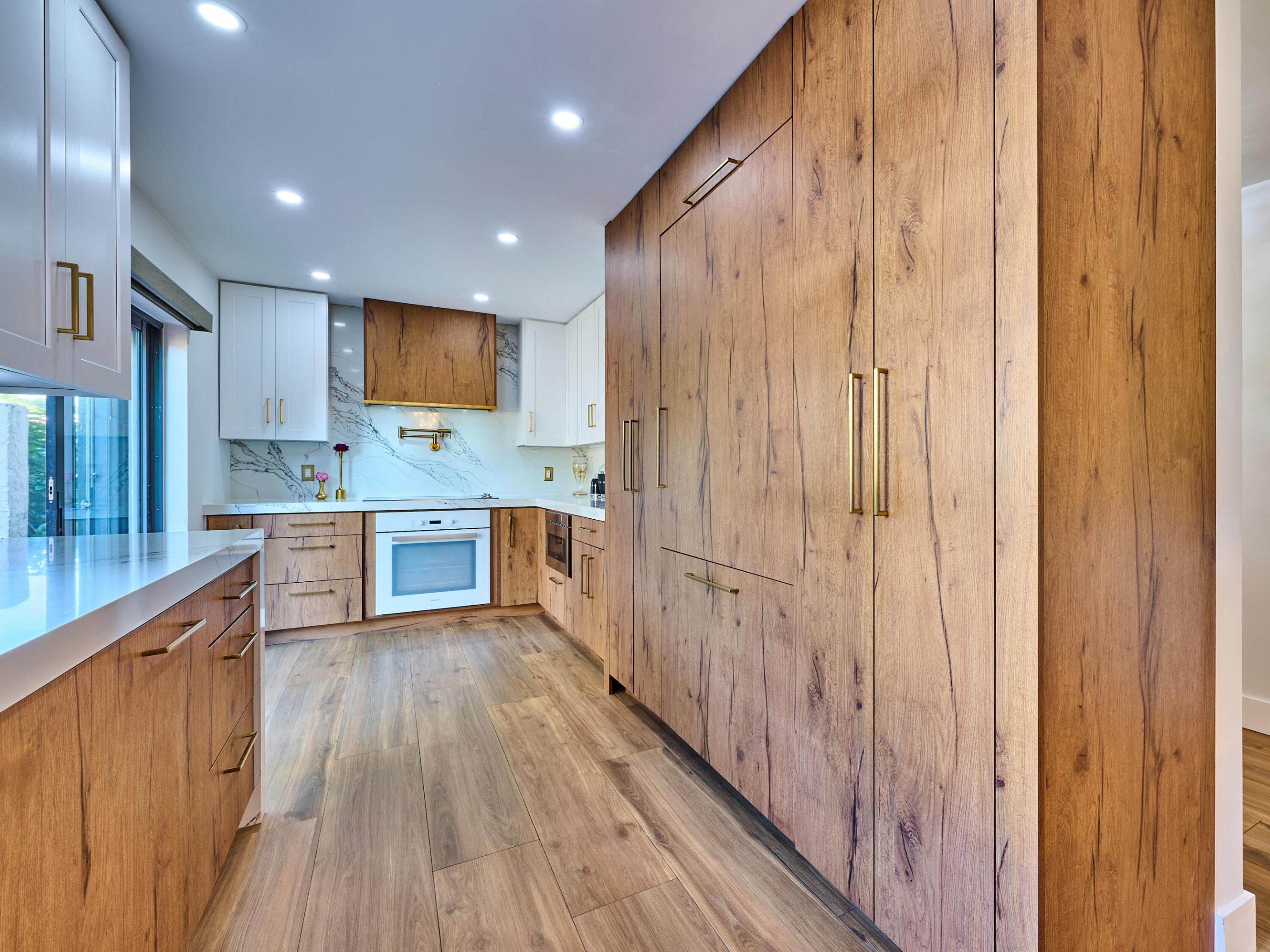 8206 Casa Del Lago 23-A