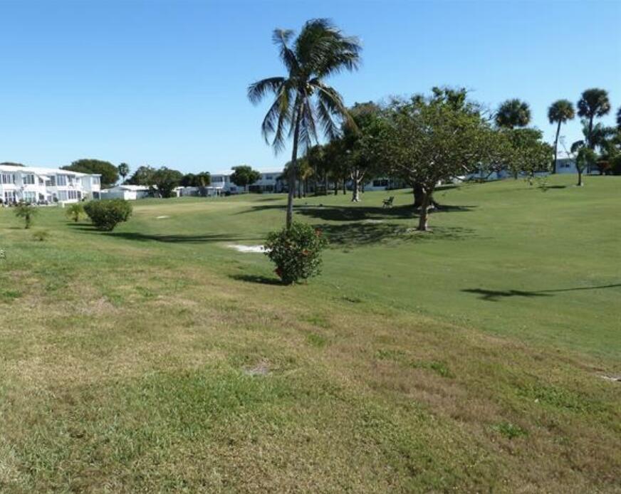 2800 W Golf Boulevard 123