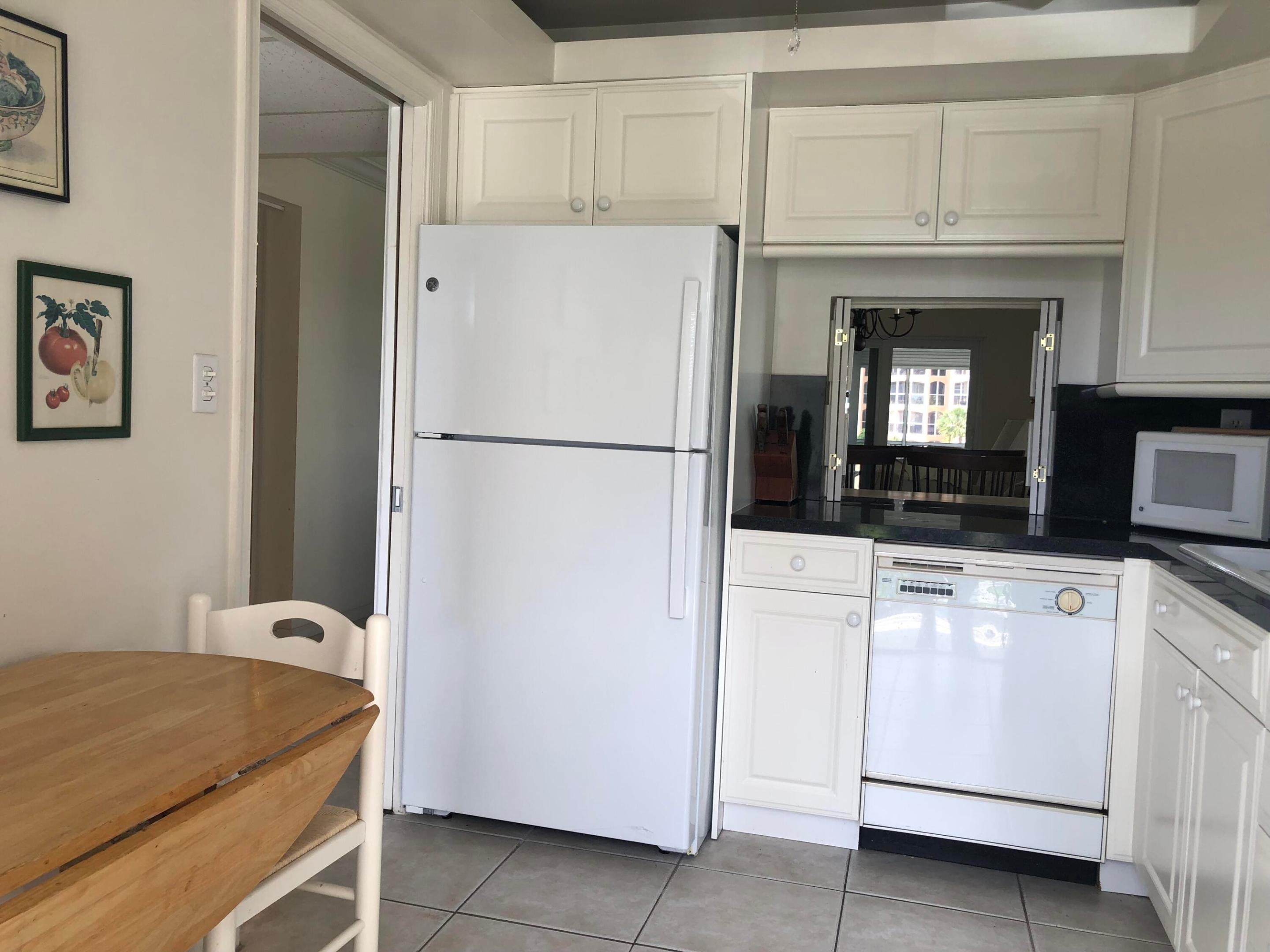 2871 N N Ocean Blvd M226