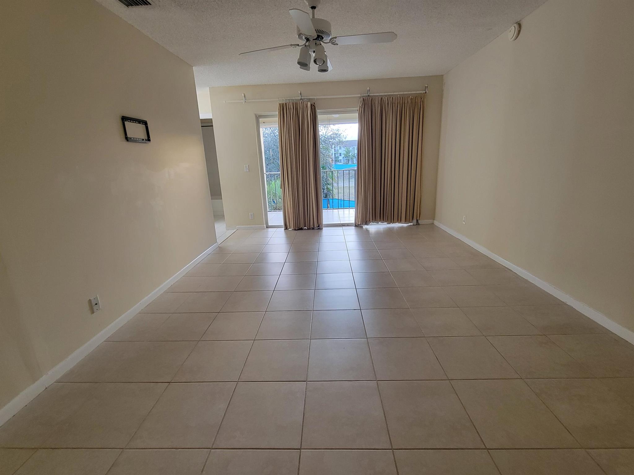 22415 SW 61st Way 103