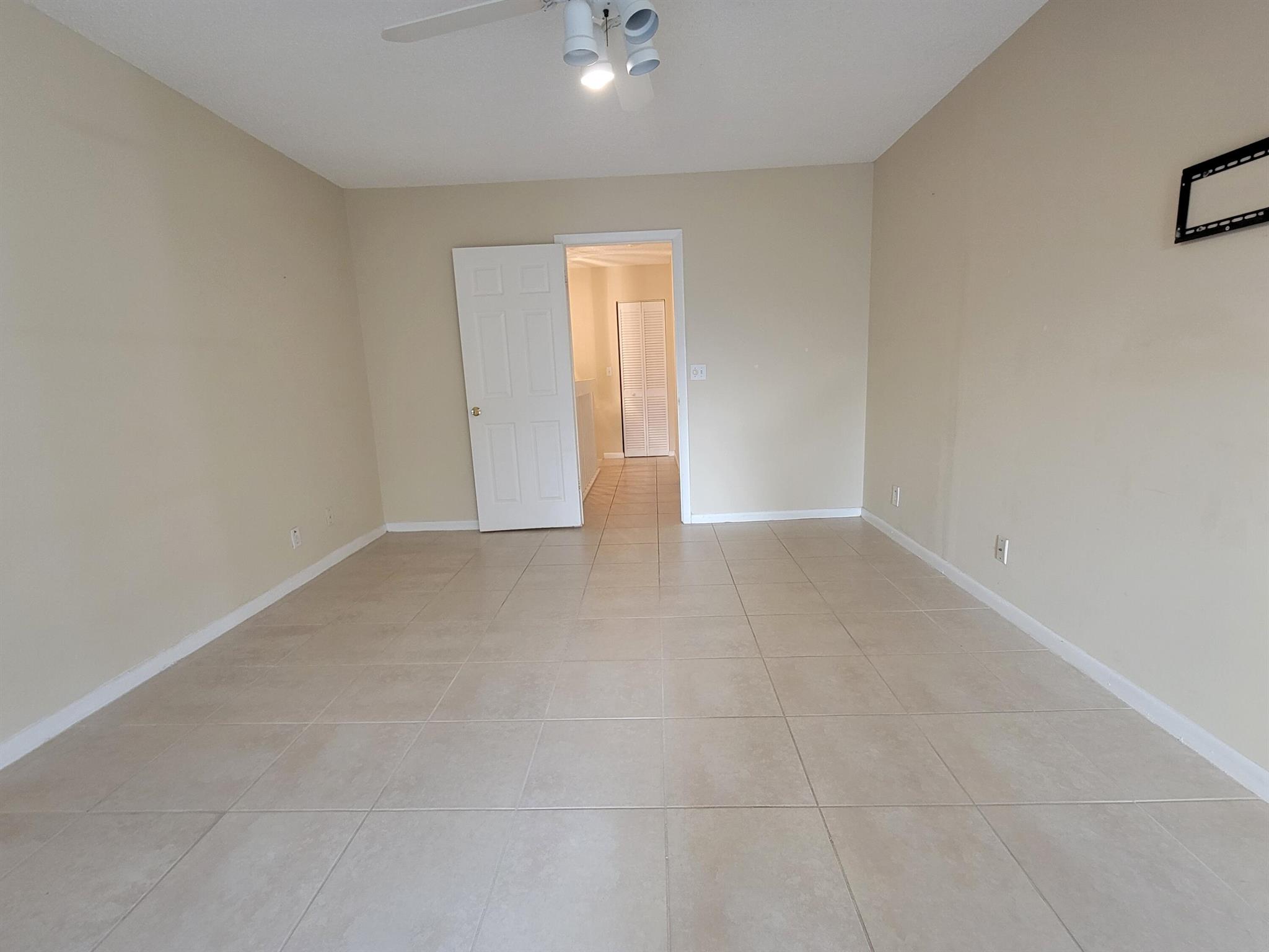 22415 SW 61st Way 103