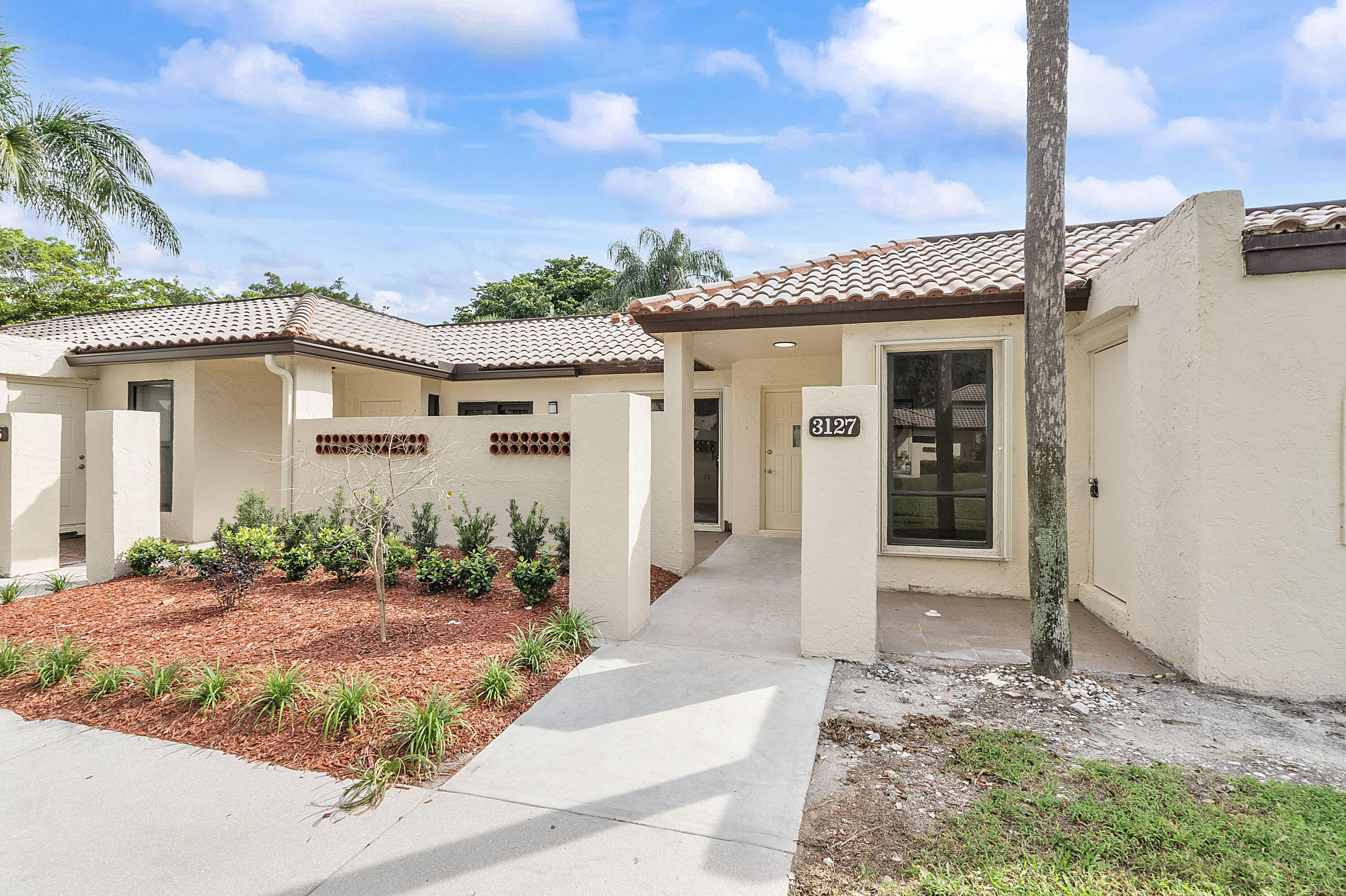 3127 Kingswood Terrace