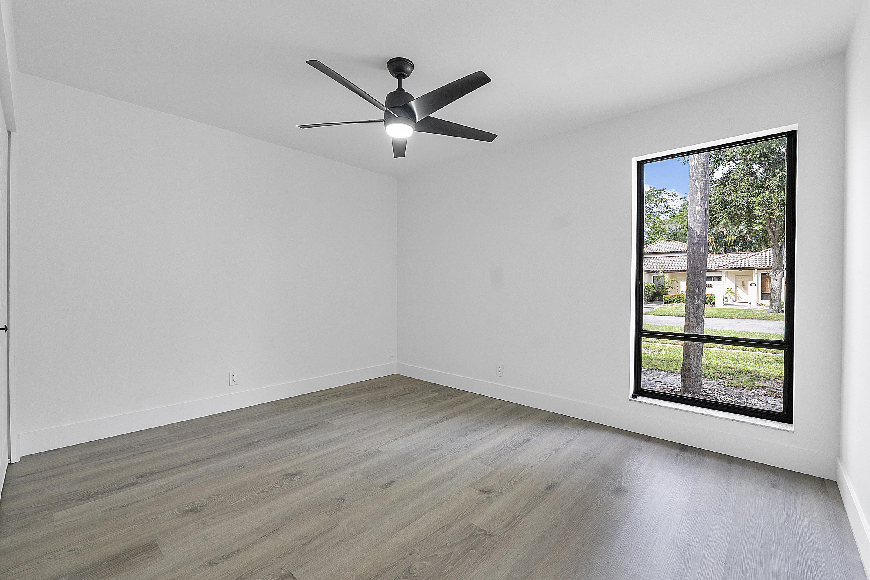 3127 Kingswood Terrace