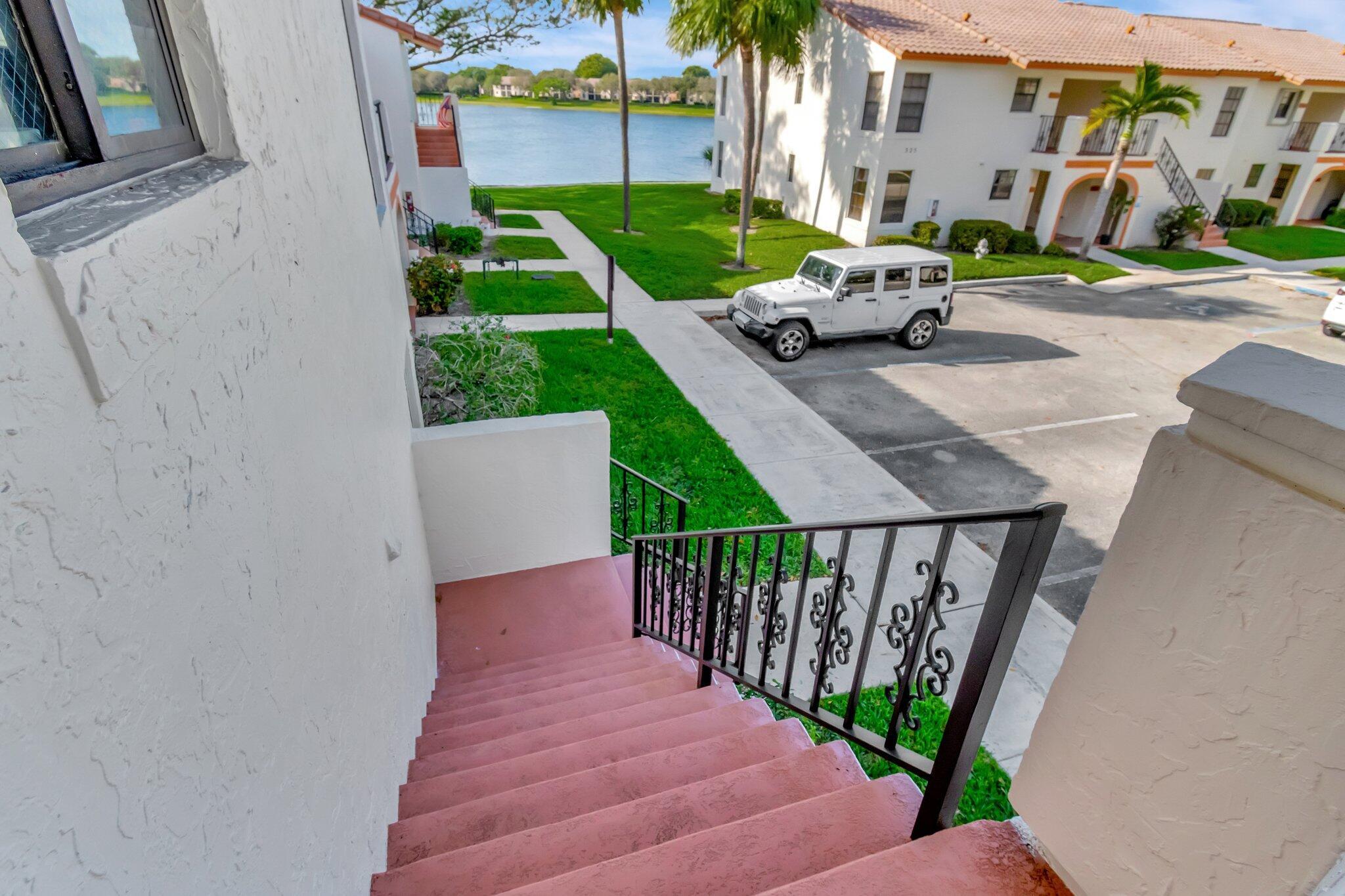 330 Palmwood Place 207