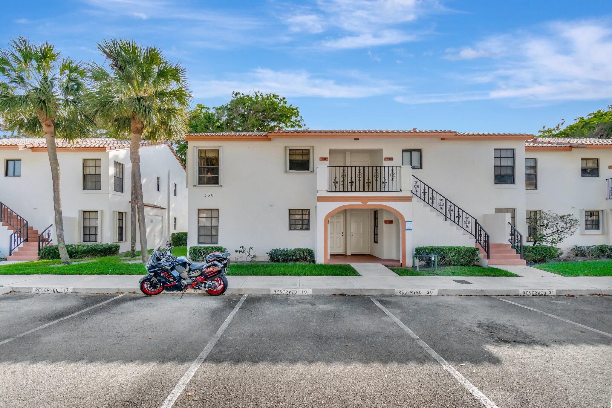 330 Palmwood Place 207