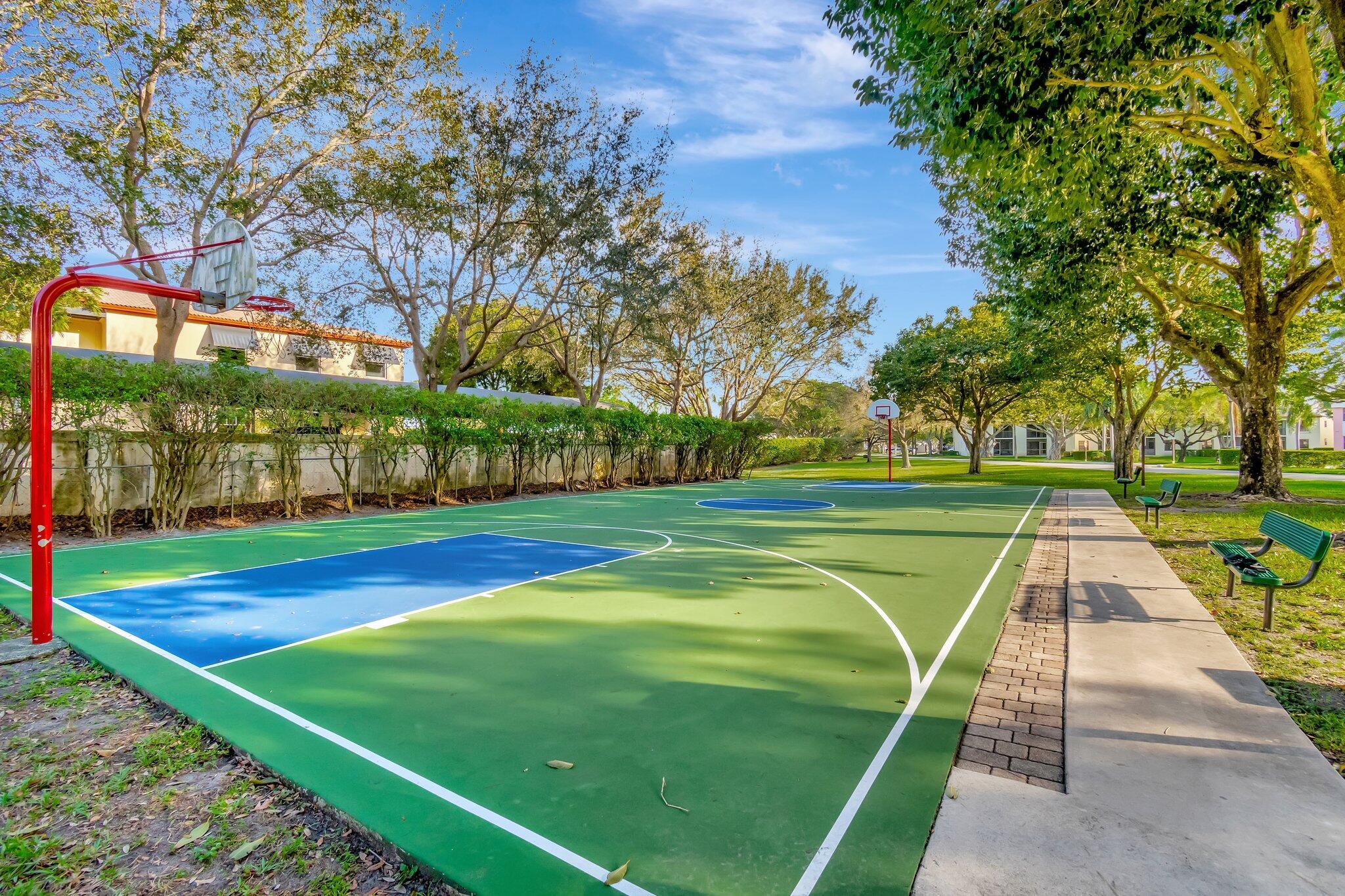 330 Palmwood Place 207